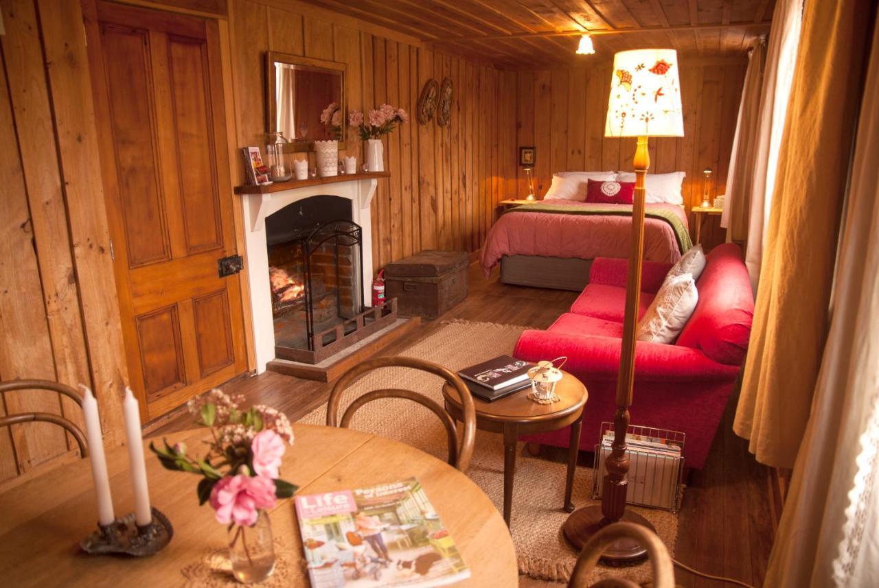 Red Cottages Staveley Экстерьер фото